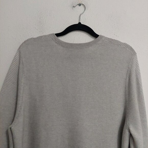 J. Mclaughlin Men's Light Grey Pullover Sweater Crewneck Ribbed Loose Fit Size M - Picture 5 of 10